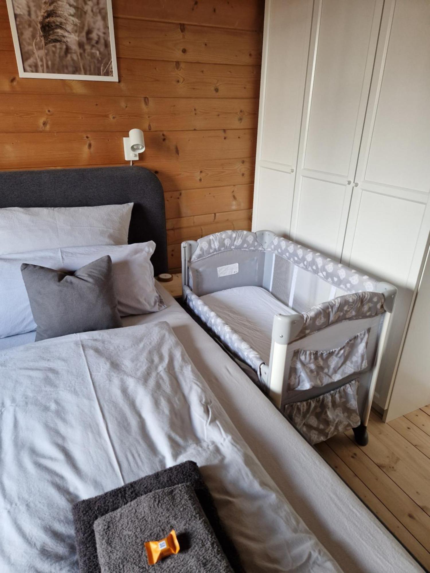 Apartamento Helle Und Idyllische 2 Am Rande Von Berlim